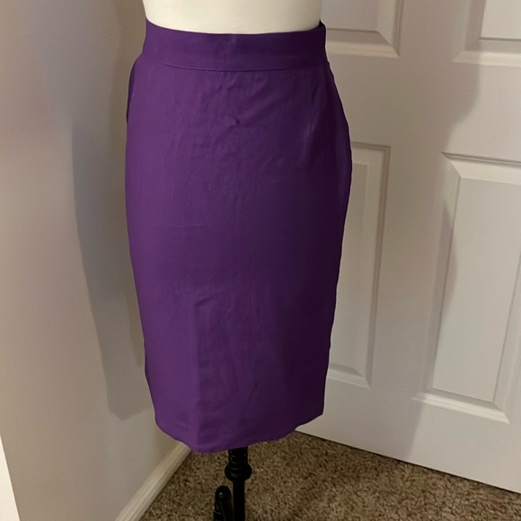 Gianni Versace Linen Pencil Skirt<BR/><BR/>